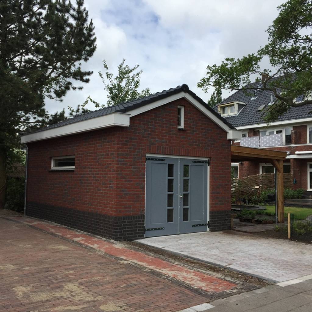 Nieuwbouw vrijstaande garage